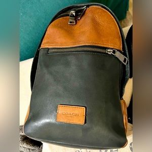 Coach Mens Leather sling